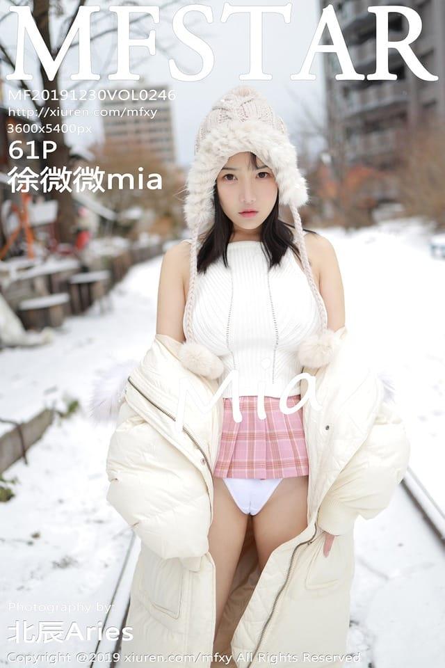 [Xiuren秀人网] 徐微微miaVol.246 期[62P127M]模范学院 – 2019.12.30