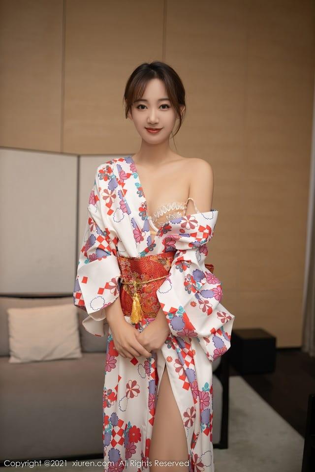 [Xiuren秀人网] 唐安琪VOL.4349 期[88+1P／899MB]2021.12.16