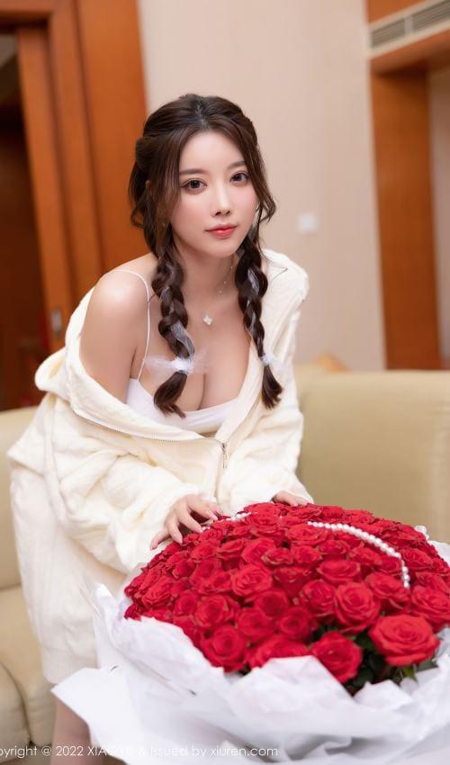 [Xiuren秀人网] 杨晨晨YomeVOL.729 期[73+1P／632MB][XIAOYU语画界2022.03.04